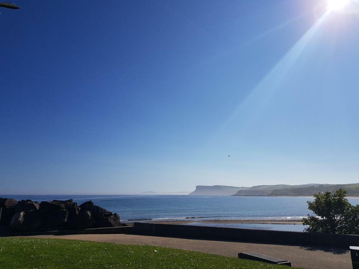 Cosy Cottage On The Causeway Coast And Glens 밸리캐슬 외부 사진